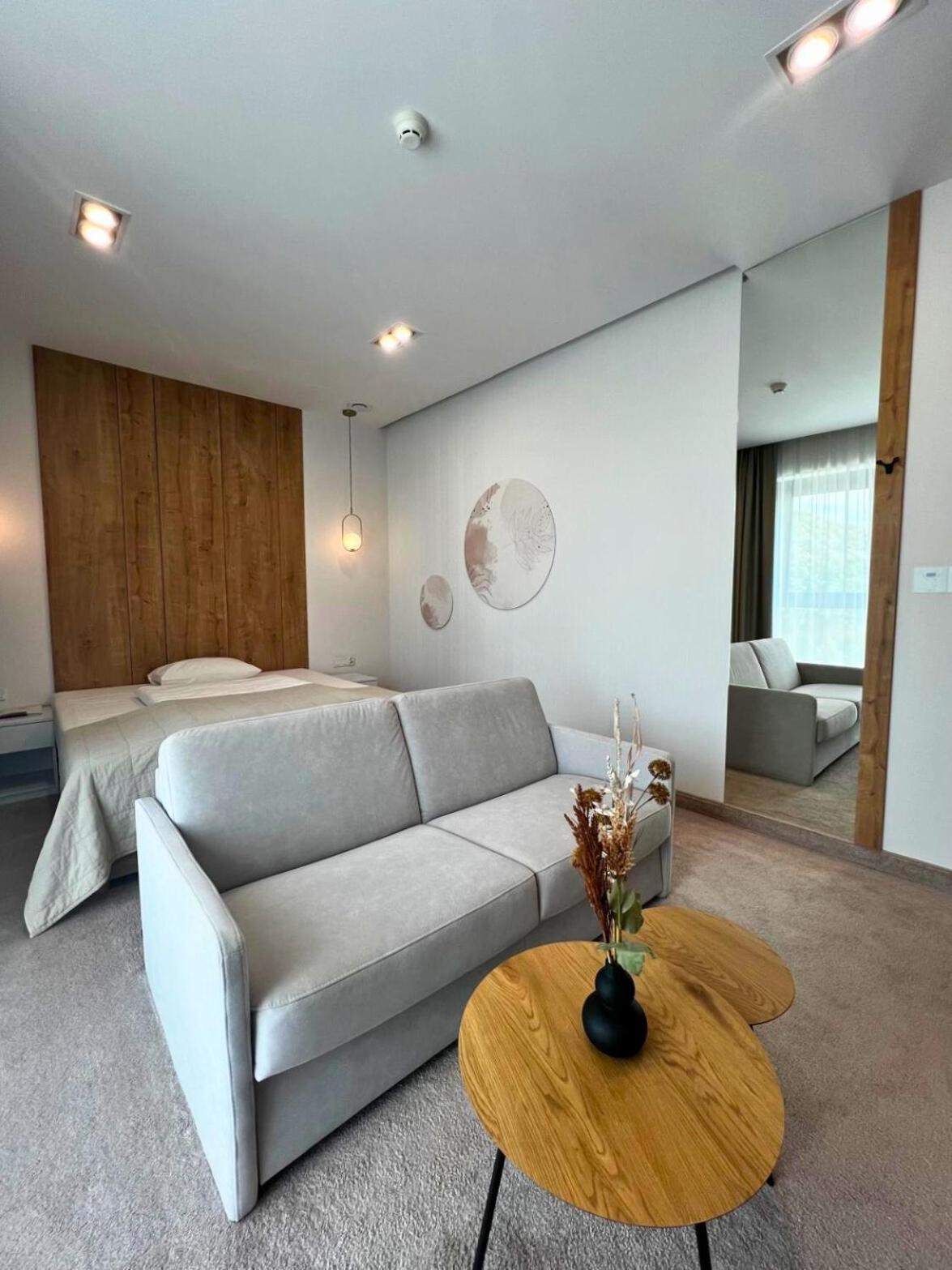 Hotel & Restauracja Nad Sandela Lubawa Экстерьер фото